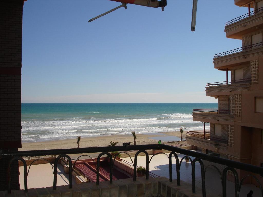 Apartamentos Raymar Oropesa del Mar Szoba fotó